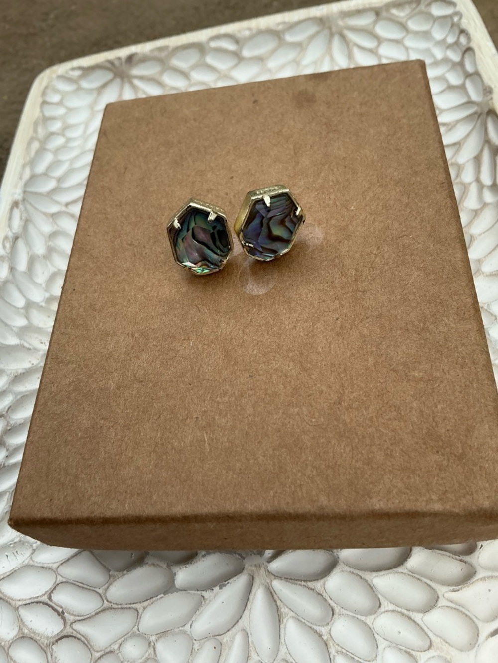 Kendra Scott Abalone Stud Earrings - Gold Tone